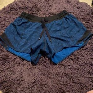 Lululemon Hotty hot short 4 inch